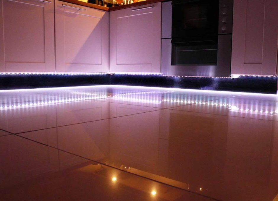 Проводка для подсветки на кухне