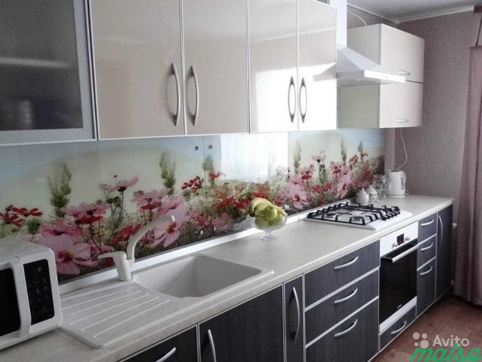 Фотофартуки на кухню красивые с цветами