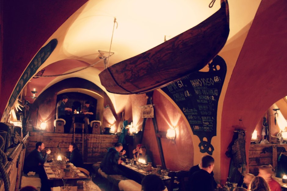 Средневековая утварь