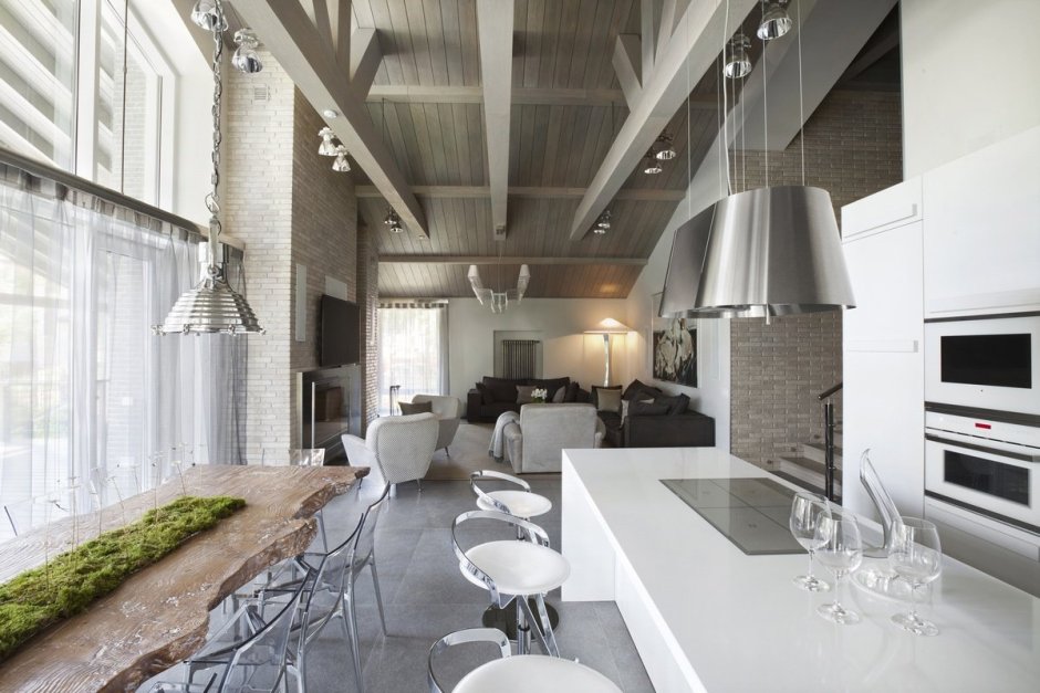 Кухня в стиле лофт в загородном доме
