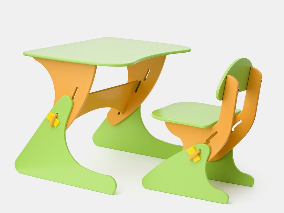 Комплект Буслик столик и стульчик