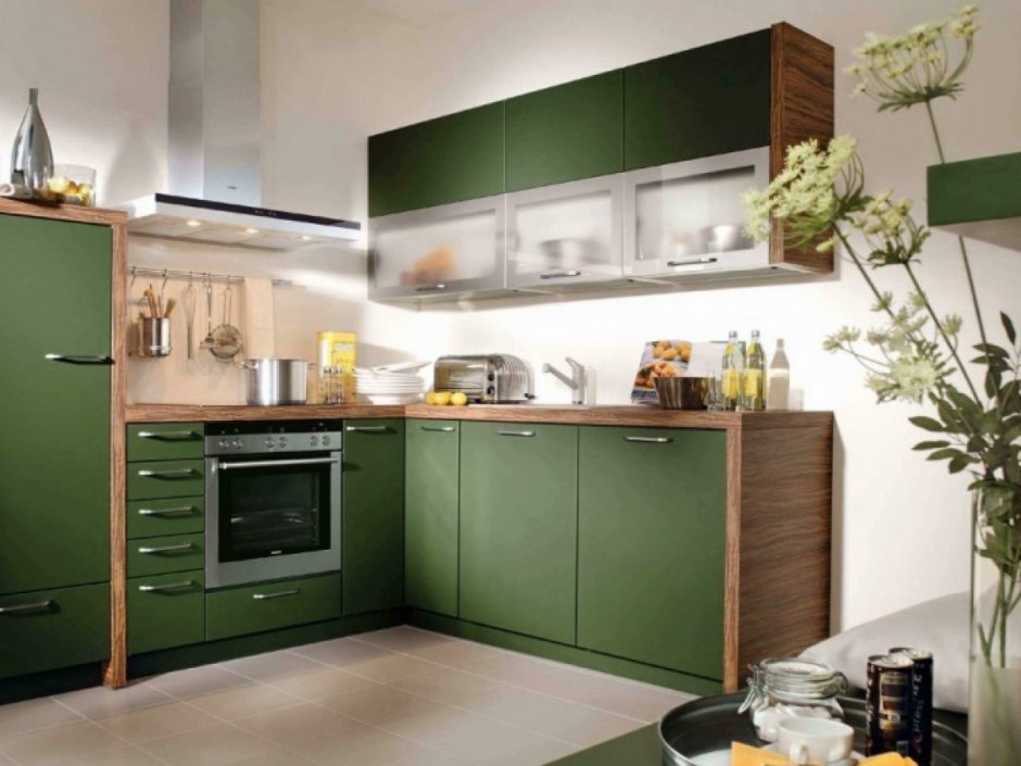 Кухня зеленая матовая