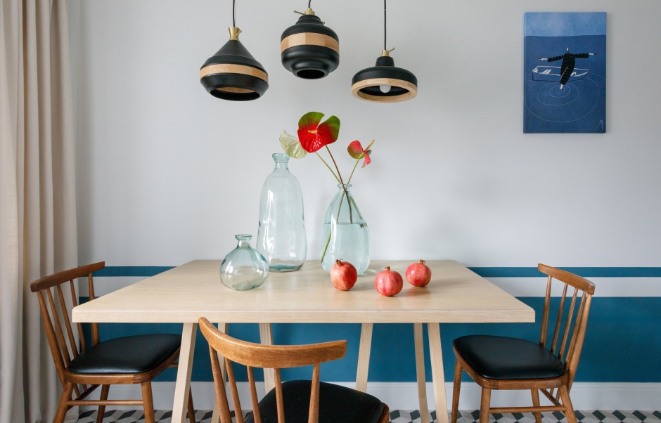 Стена над столом