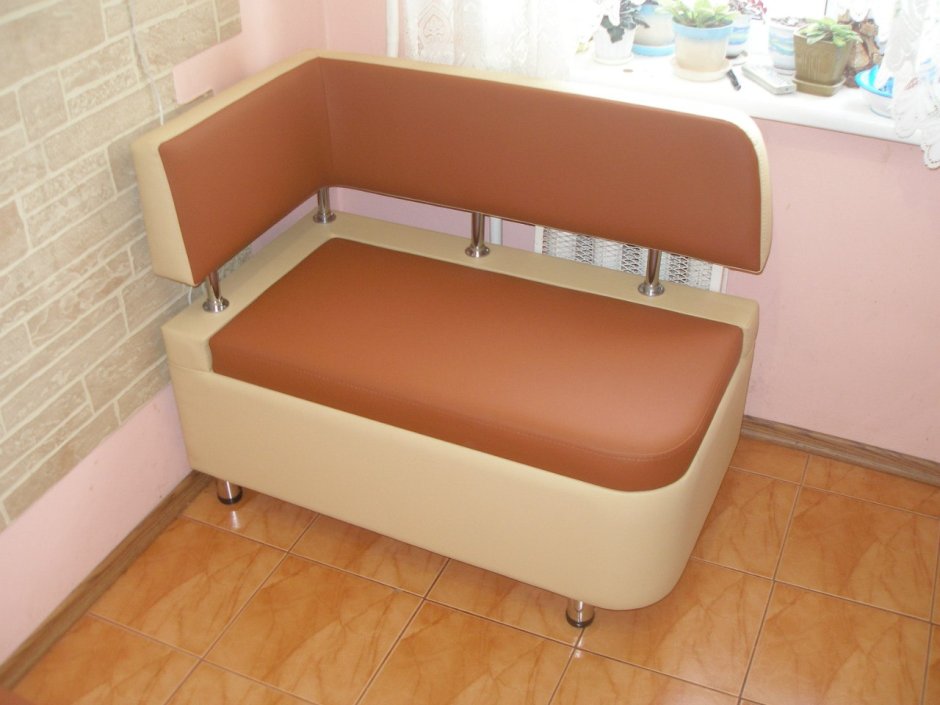Маленький раскладной диван на кухню