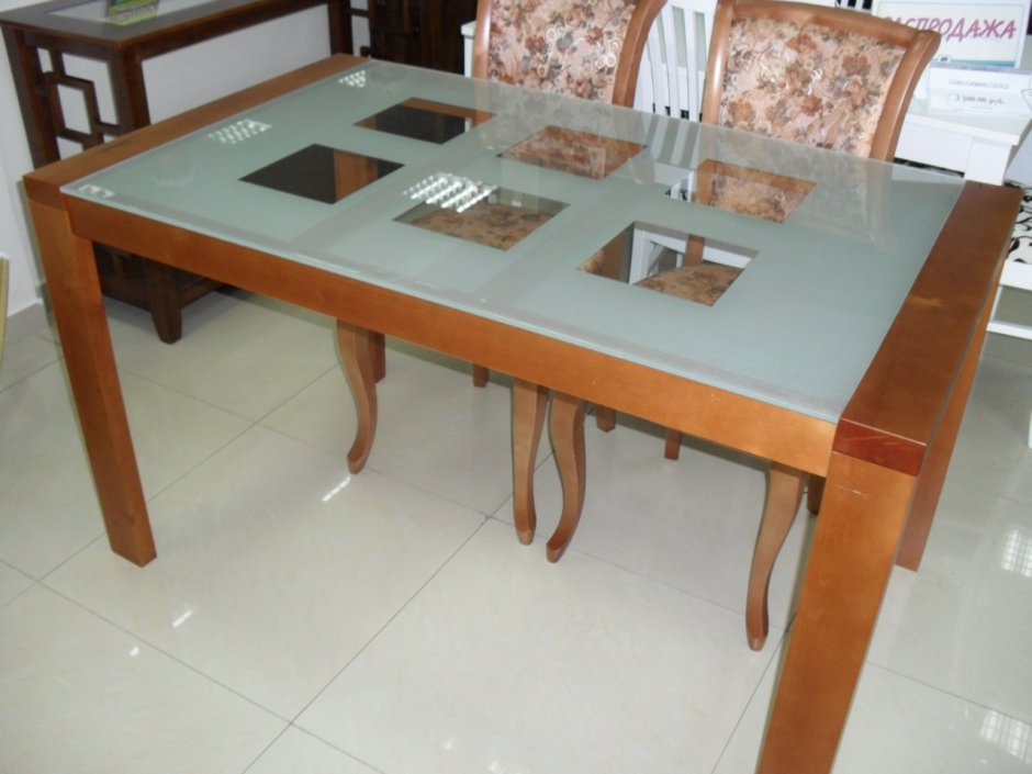 Кухонный стол дерево со стеклом