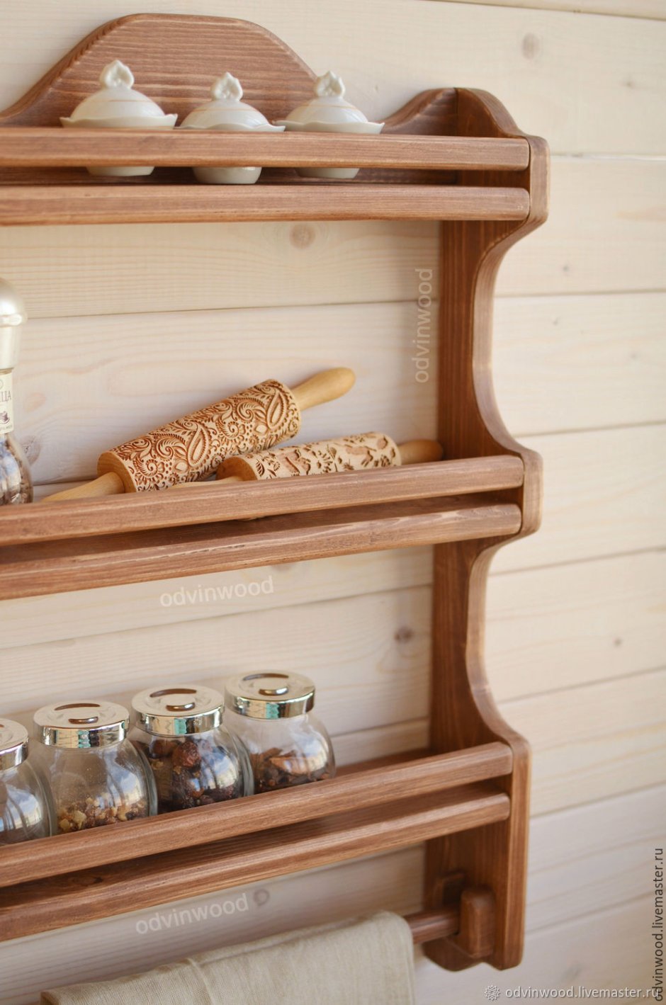 Кухонная полочка угловая