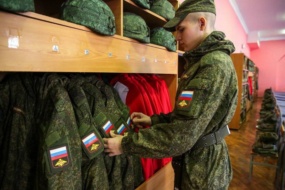 Казарма военного училище в Новосибирске