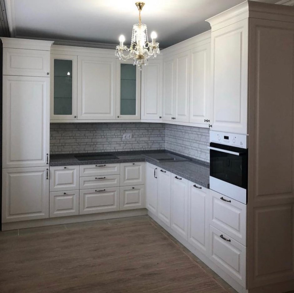 Кухня Неоклассика белая