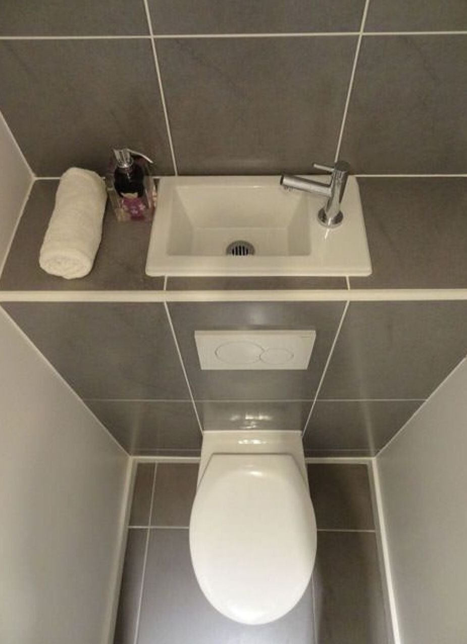 В Финляндии в общественных туалетах есть гигиенический душ