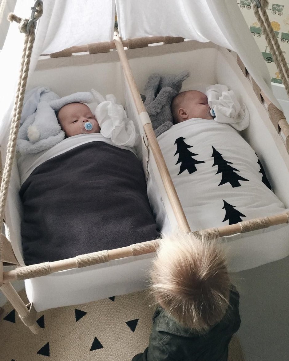 Люлька для новорожденных двойняшек