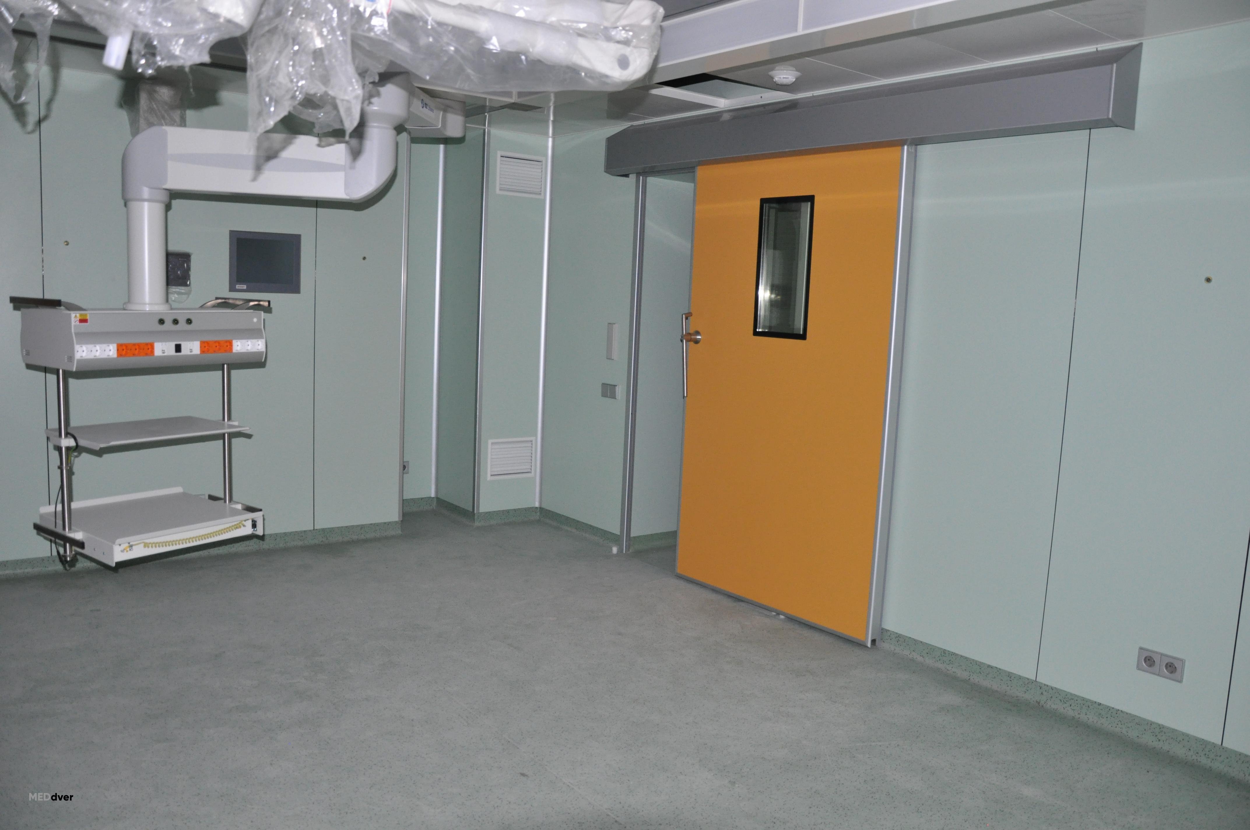 Двери медицинские екатеринбург. Откатные рентгенозащитные двери. Операционные двери откатные автоматические рентгенозащитные. Герметичные двери 2 группы патогенности для чистых помещений. Герметичные двери чистые комнаты.