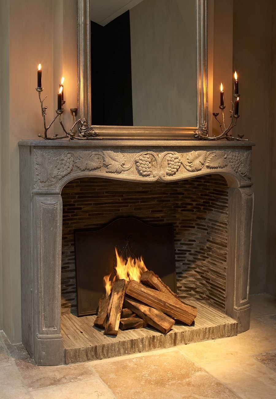 Декоративные дрова для камина