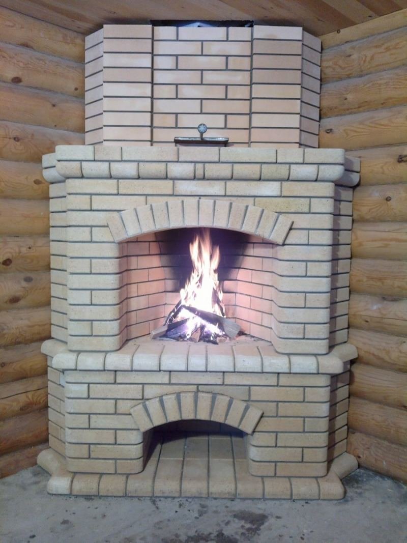 Угловая печь из кирпича