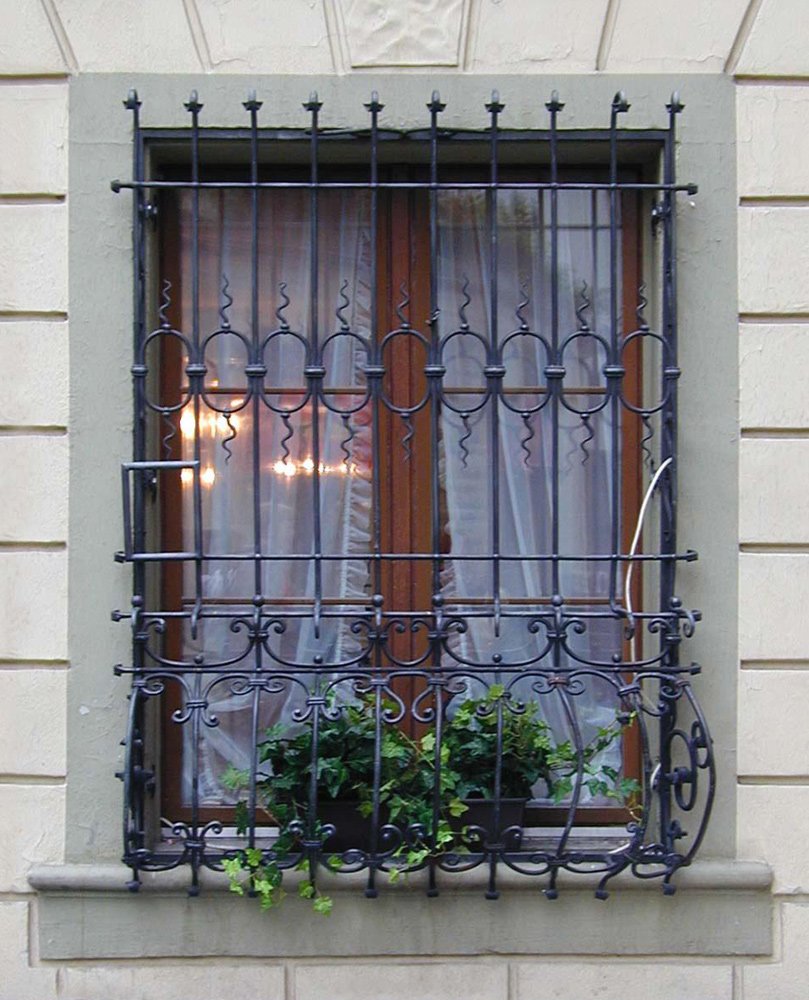 Решетки на окна в стиле лофт