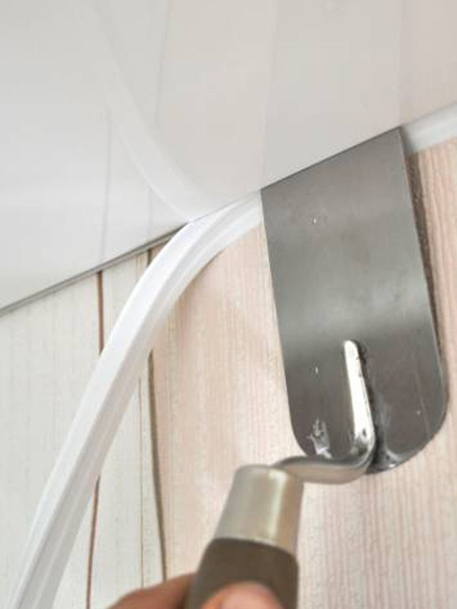 Маскировочная лента для натяжного потолка