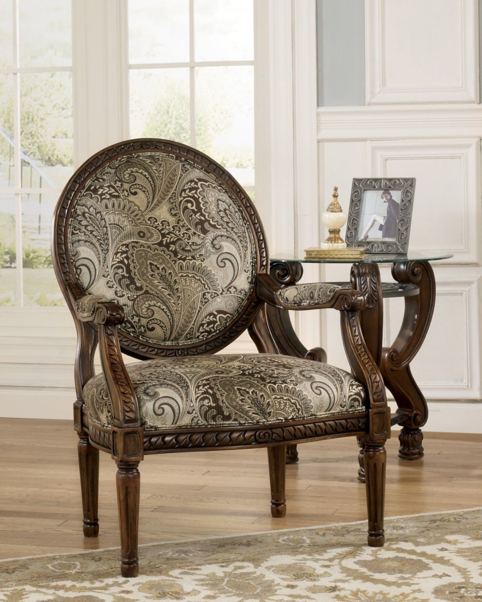 Стулья Ashley Furniture