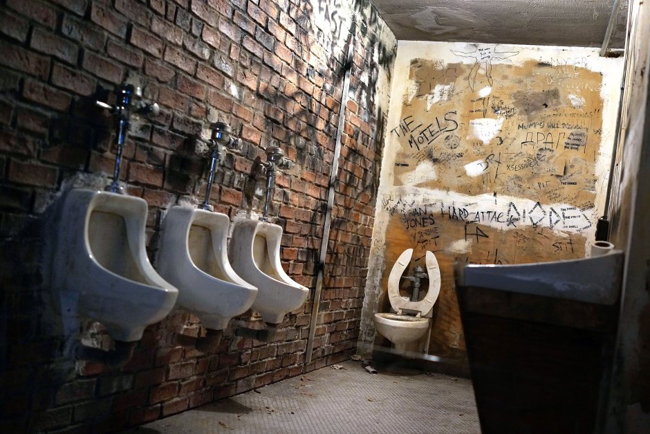Общественные туалеты в Америке
