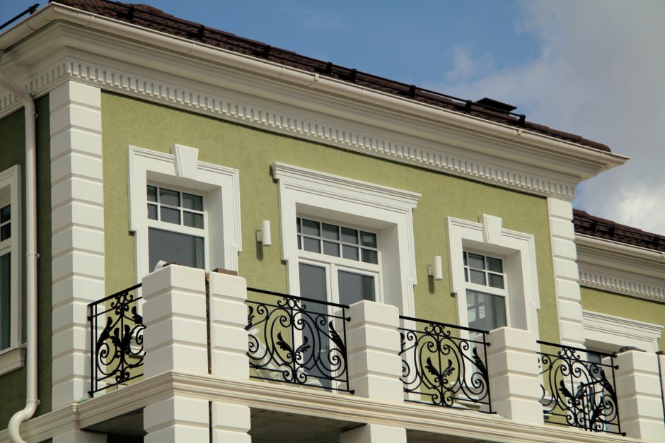 Фасадная лепнина дворца Чаушеску