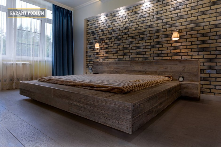 Кровать из бруса в стиле лофт