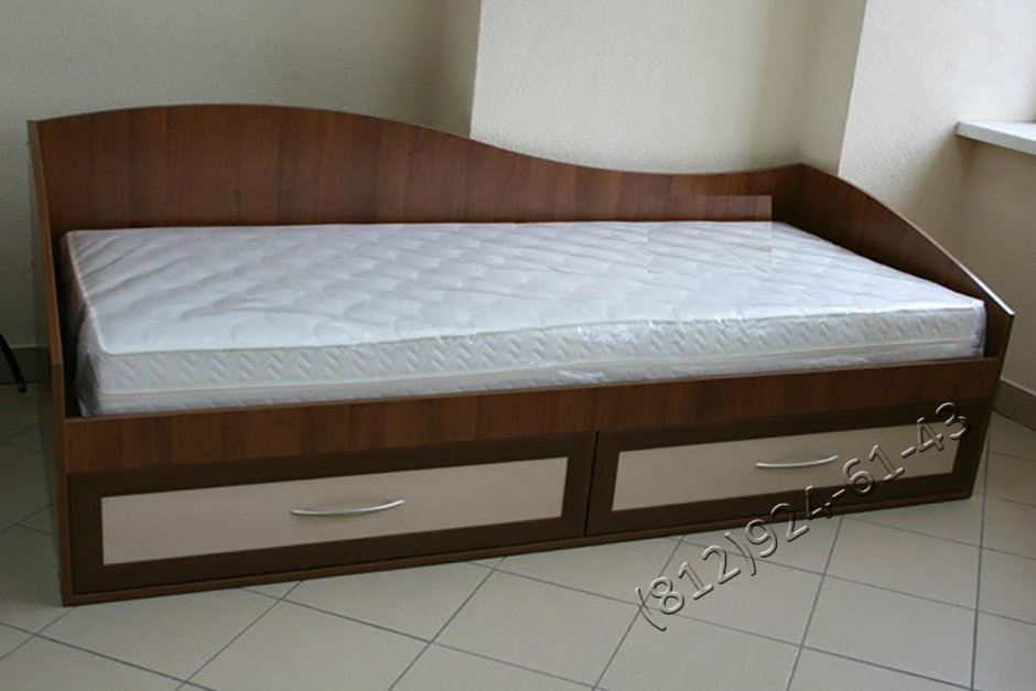 Кровать детская выдвижная ЛДСП (800*1900/700*1800)