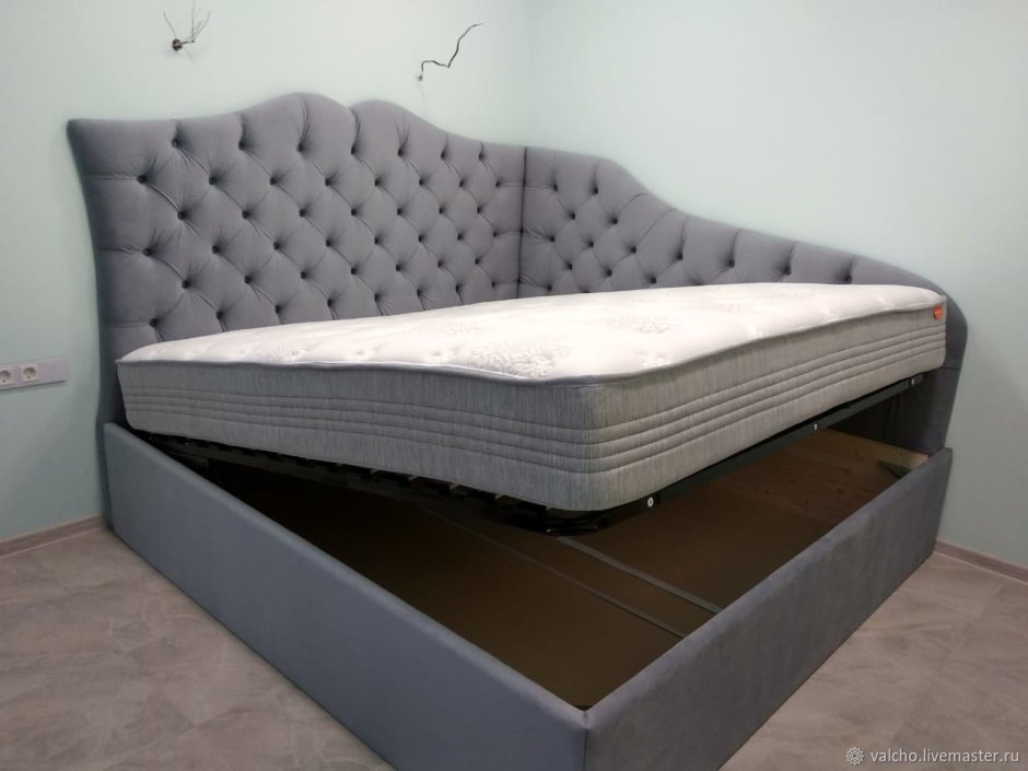 Угловая кровать Тринити