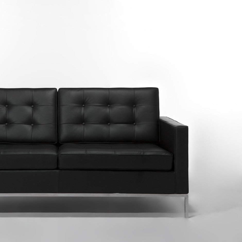 Черный кожаный диван для фотошопа на прозрачном фоне