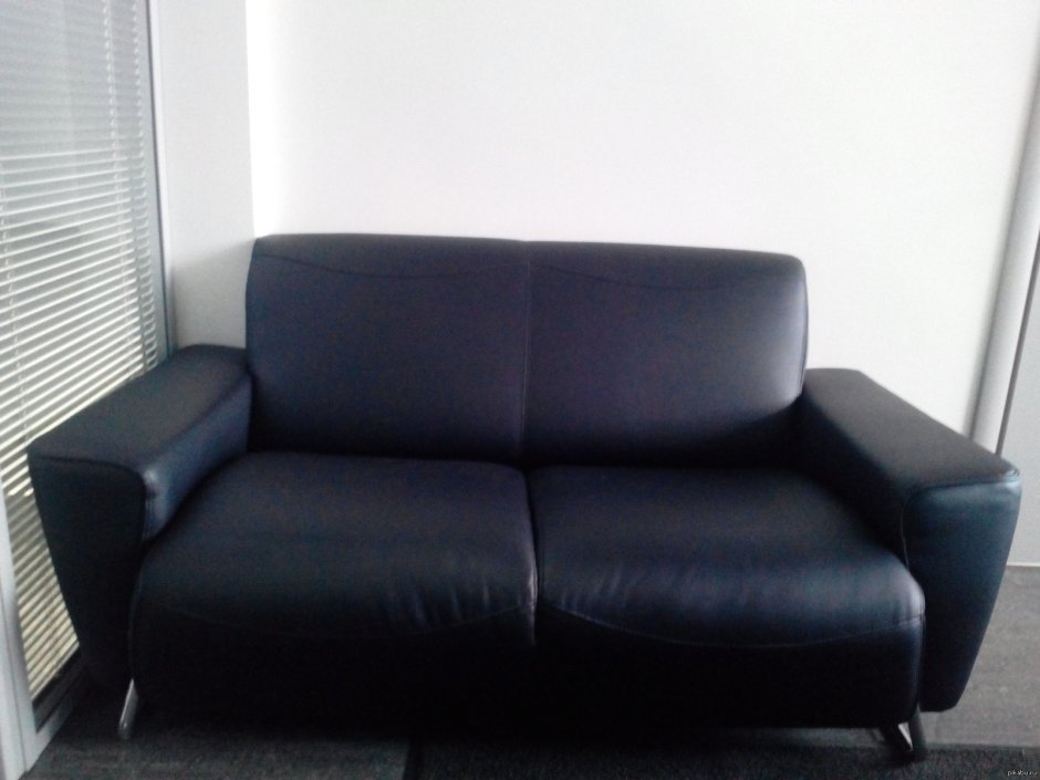 Диван кожаный DIY
