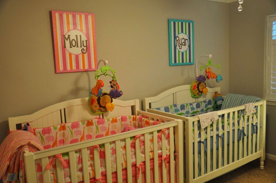 Комната для новорожденных двойняшек
