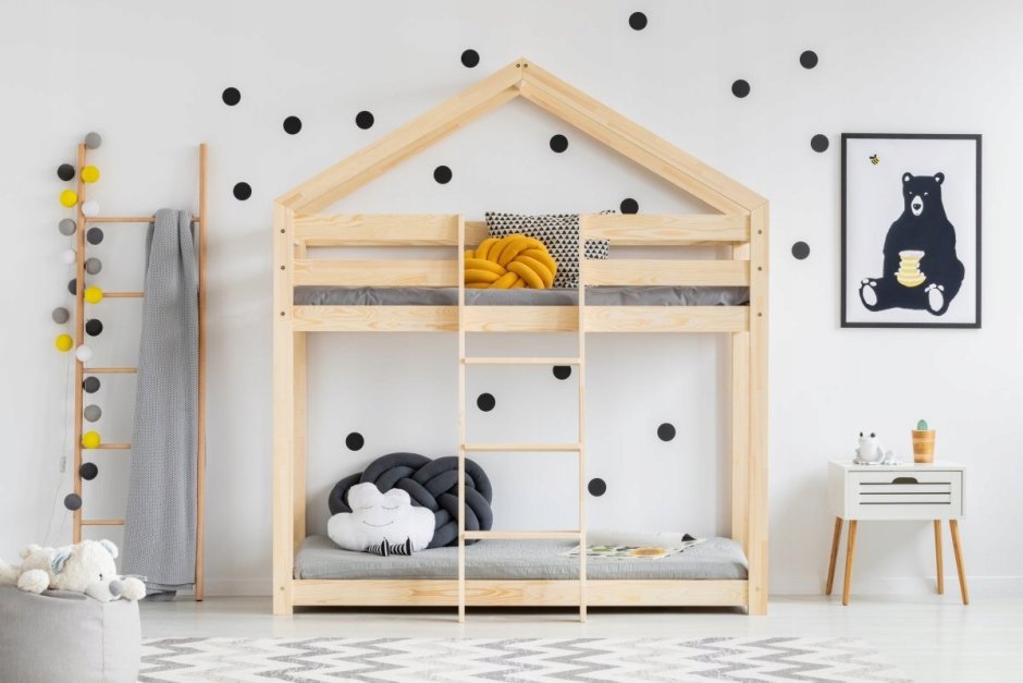 Кровать двухъярусная детская деревянная