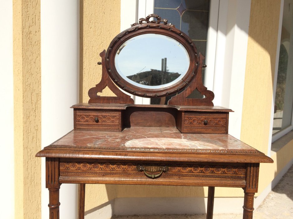 Будуарный столик 19 век