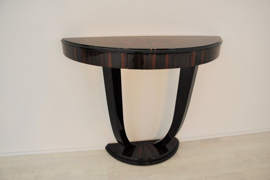 Кухонный стол подоконник