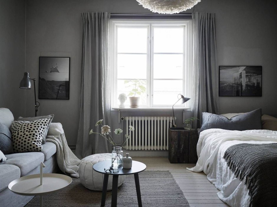 Люстра интерьер гостиной в серых тонах