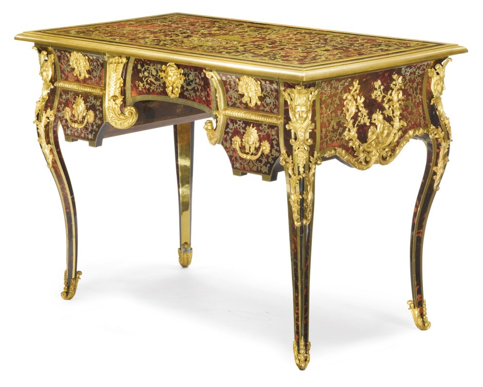 Рококо мебель 18 века круглый стол