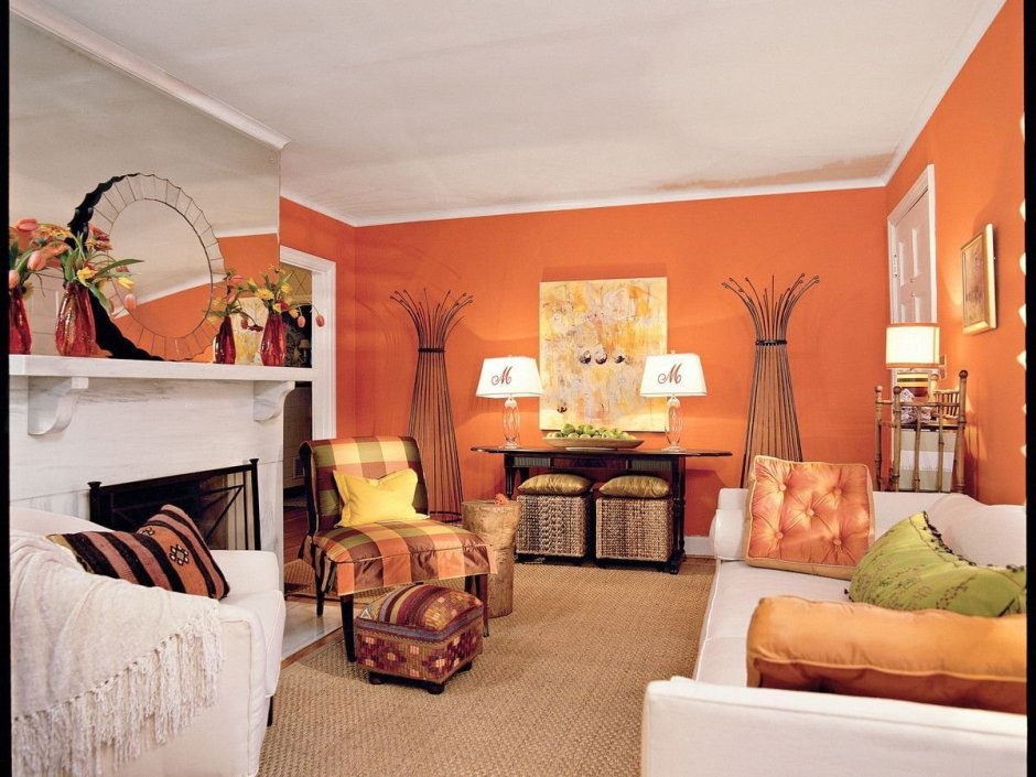 Оранжевый в интерьере гостиной