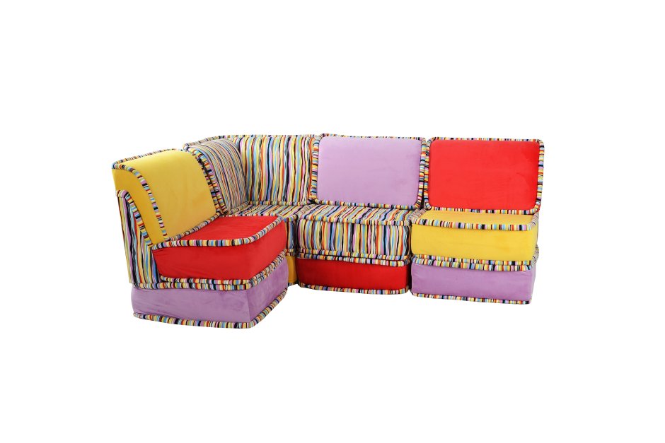 Угловой диван со съемными чехлами