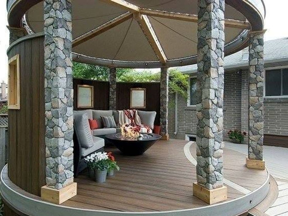 Уютная беседка