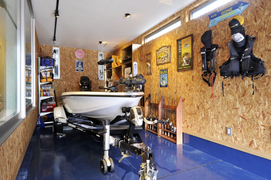 Обустройство лодочного гаража