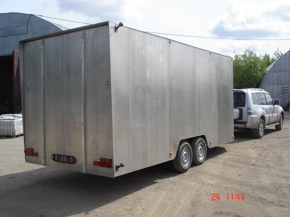 Гараж для прицепа