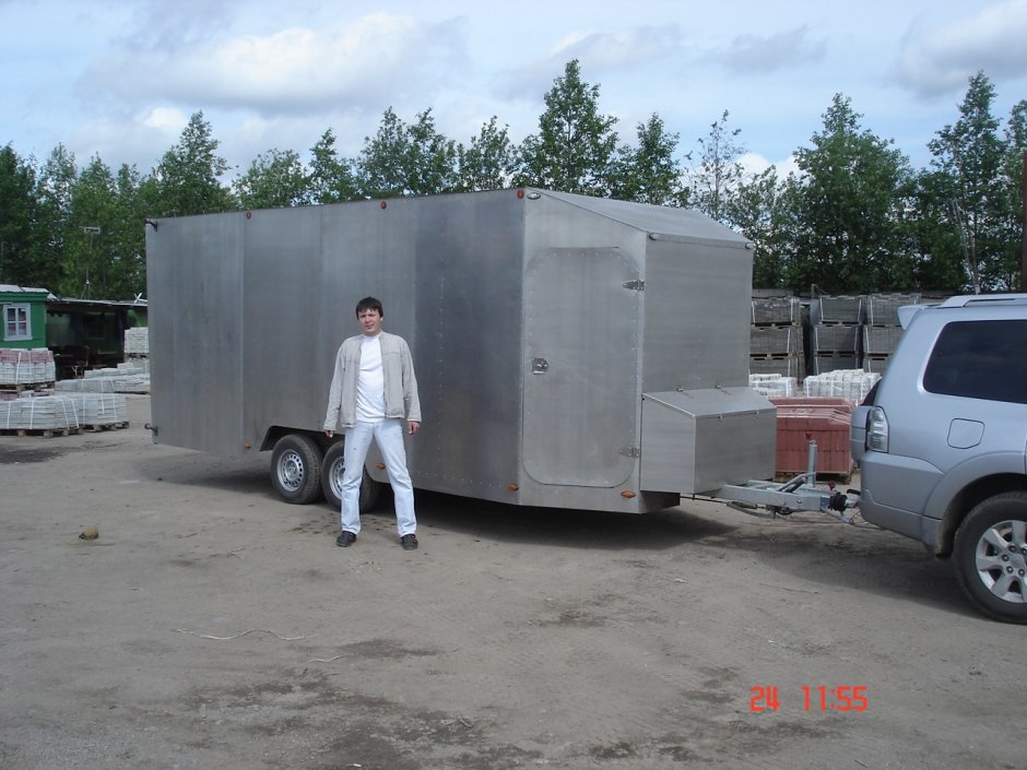 Прицепной гараж