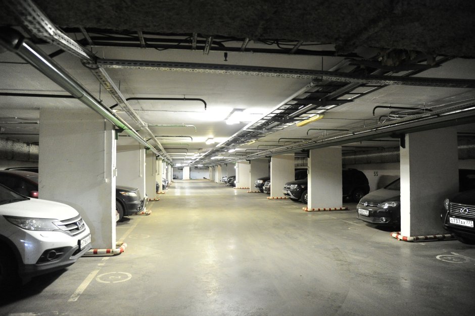 Подземная парковка в многоэтажных жилых домах