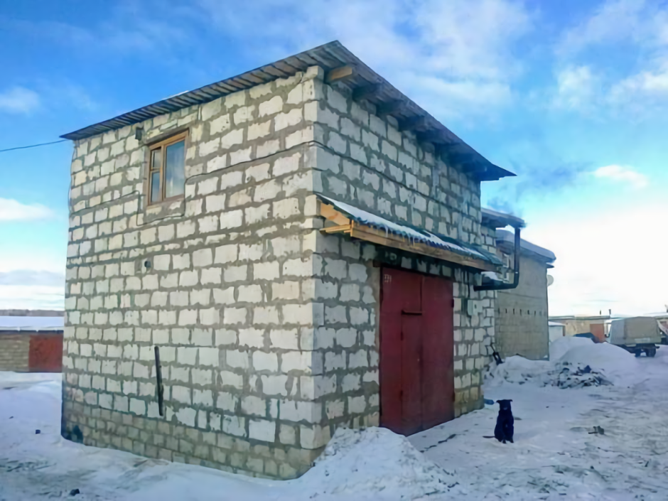 Гараж из пеноблоков