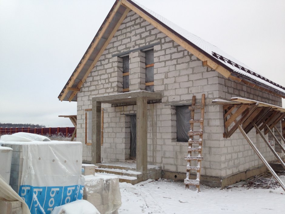 Домик из газоблока