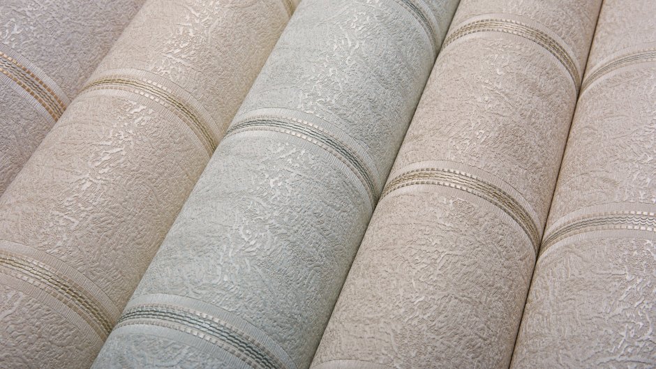Рулоны обоев для стен