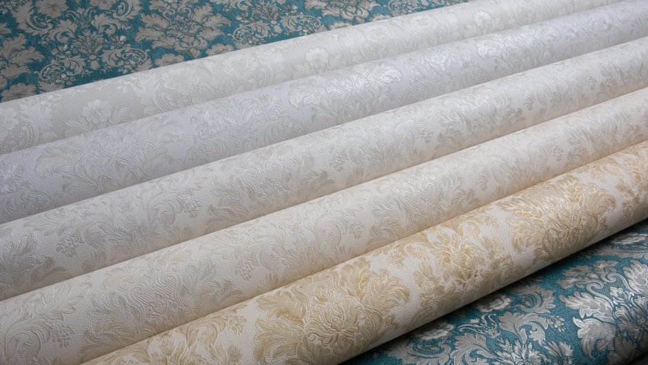 Дешевая отделка потолка