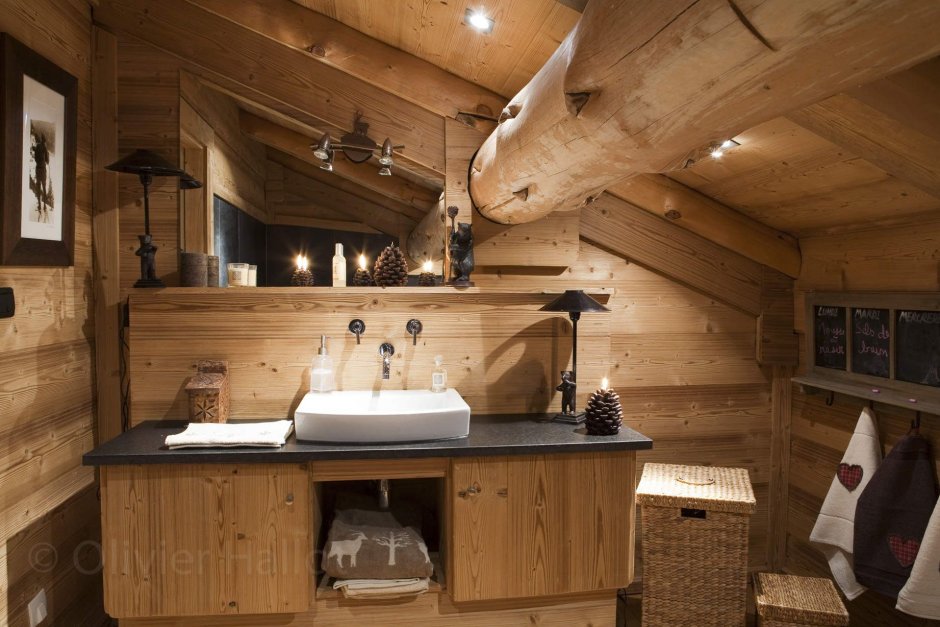 Мебель в ванную в деревянном доме