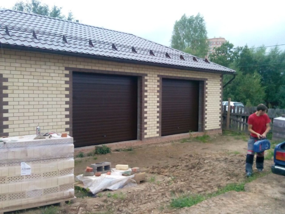 Гараж из пеноблоков