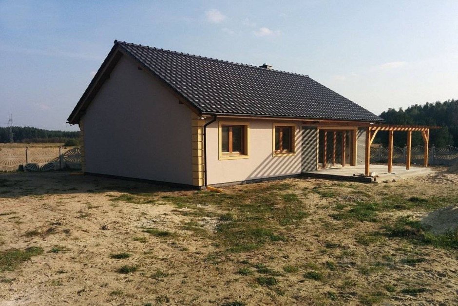 Реальные дома с двускатной крышей