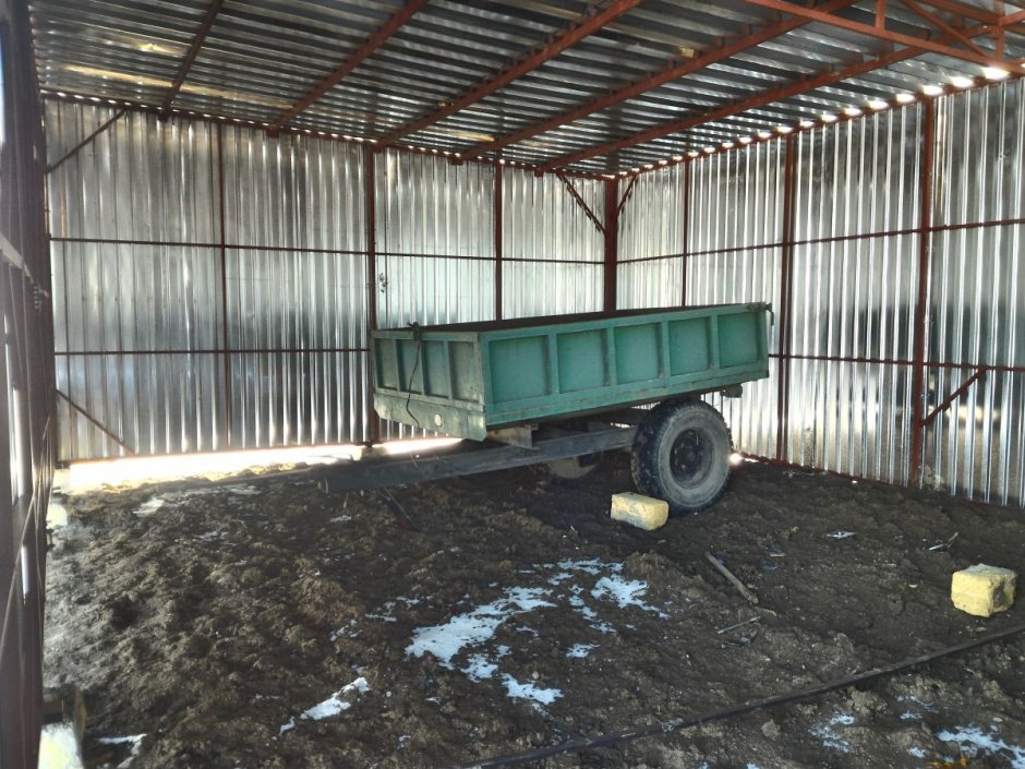 Трактор МТЗ 80 В гараже