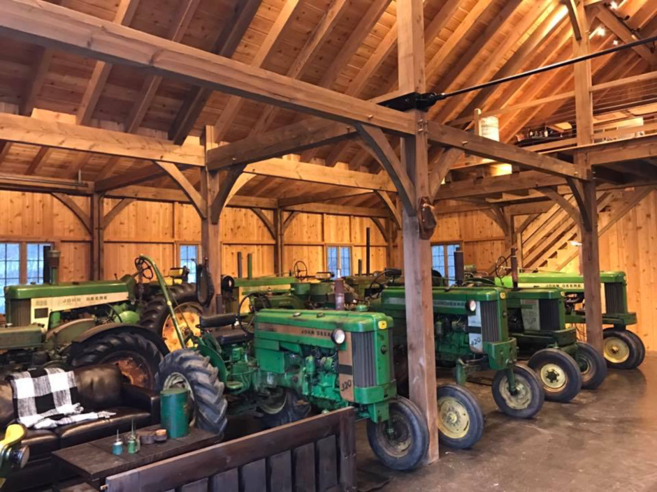 Джон Дир склады