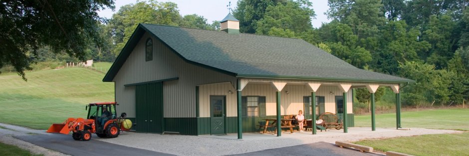 Здания гаража сельхозтехники